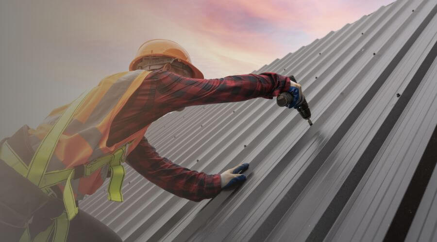Expert new roof installation services in Pleasant Valley, IA
